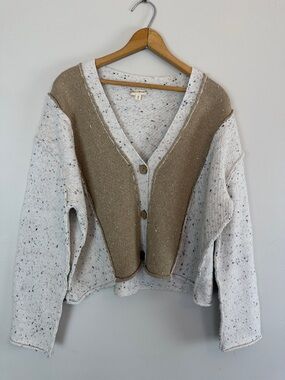 Hem & Thread Funfetti Block Cardigan Women’s Size Medium Tan Cream